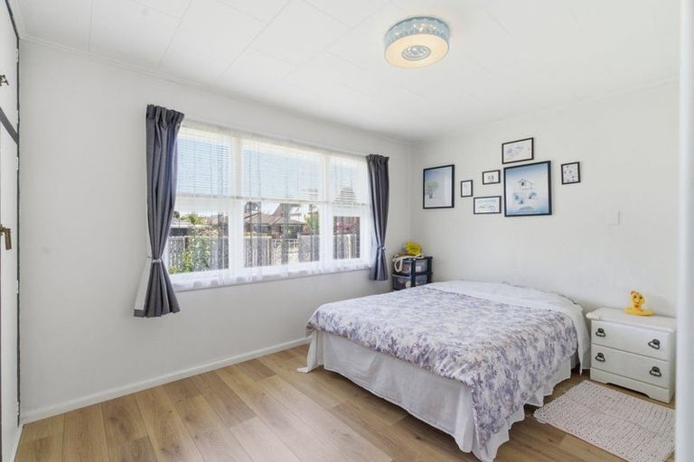 Photo of property in 1/1 Nelson Street, Riccarton, Christchurch, 8011