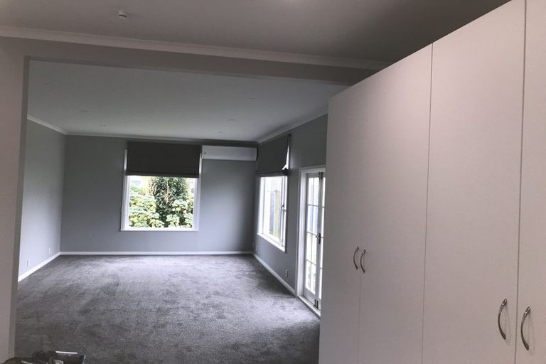 Photo of property in 15 Byron Street, Miramar, Wellington, 6022