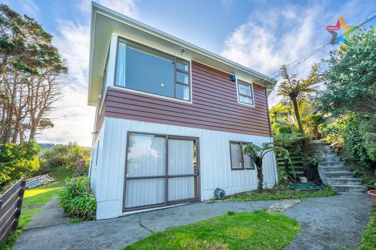 Photo of property in 54 Titiro Moana Road, Korokoro, Lower Hutt, 5012