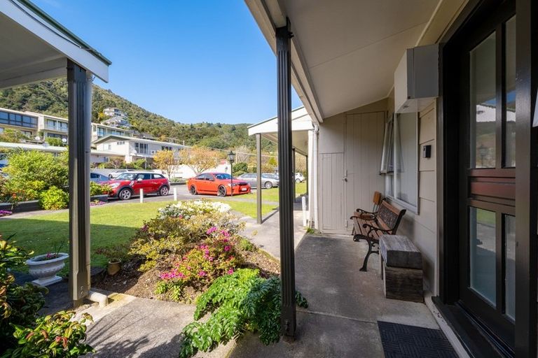 Photo of property in 4p Waikawa Road, Picton, 7220