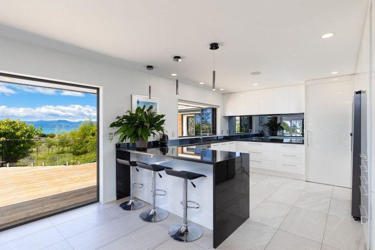 Photo of property in 82 Brooks View Heights, Tasman, Upper Moutere, 7173