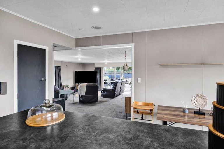 Photo of property in 135 Turuturu Road, Hawera, 4674