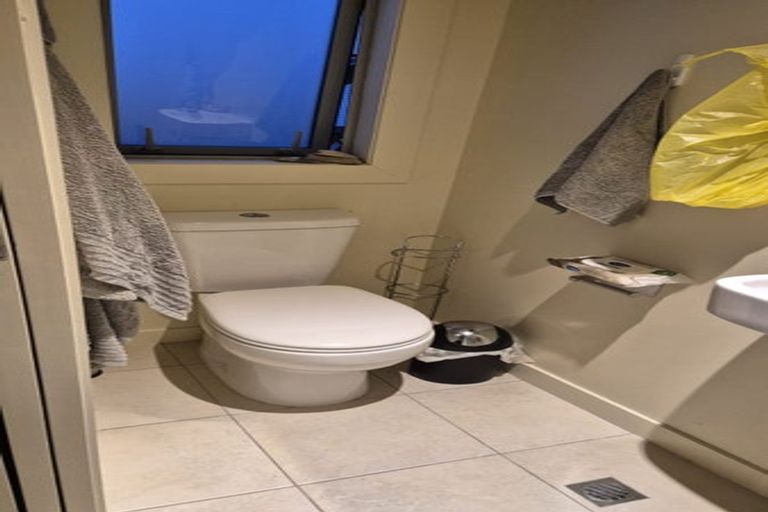 Photo of property in 66d Constable Street, Newtown, Wellington, 6021