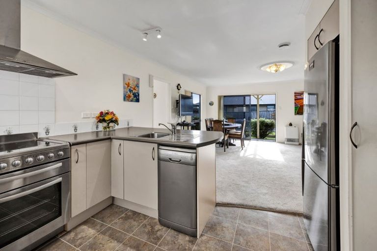 Photo of property in 106 Smart Road, Glen Avon, New Plymouth, 4312