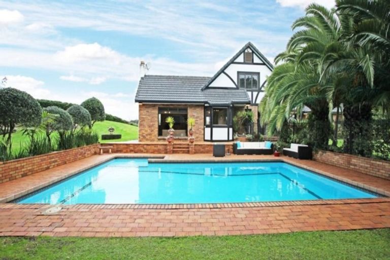 Photo of property in 722 Runciman Road, Runciman, Drury, 2578