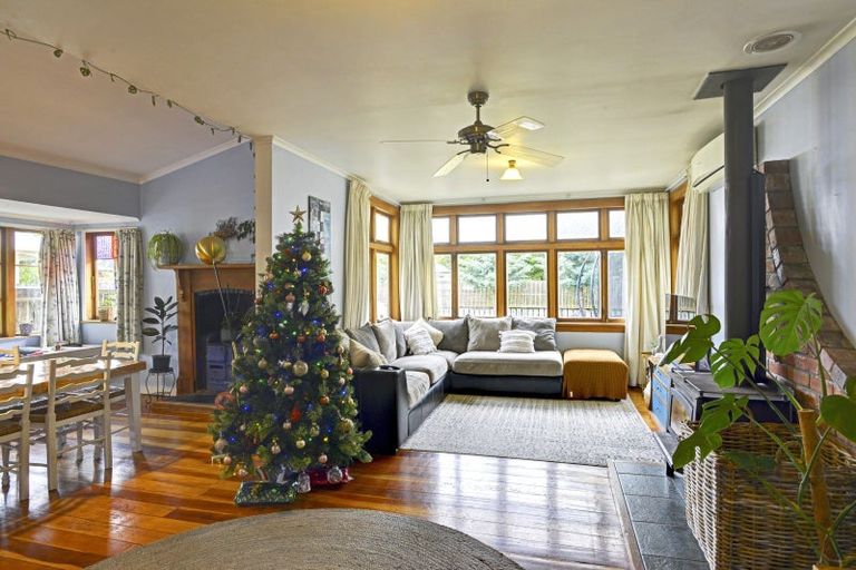 Photo of property in 62 Kent Street, Carterton, 5713