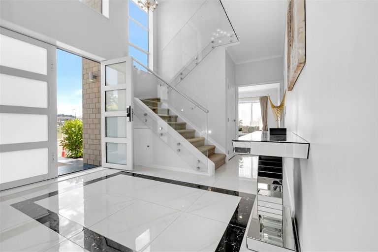 Photo of property in 20 Moville Drive, Flat Bush, Auckland, 2019