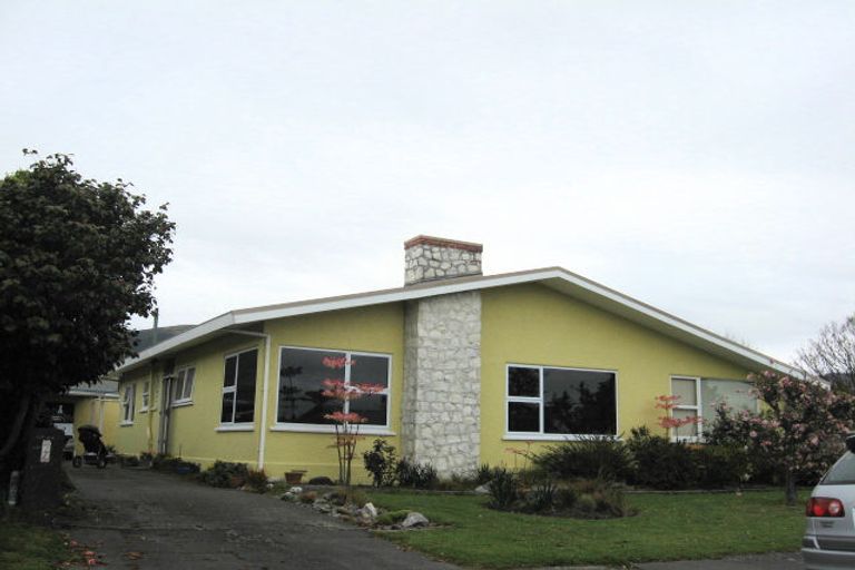 Photo of property in 57 Marlowe Street, Stoke, Nelson, 7011