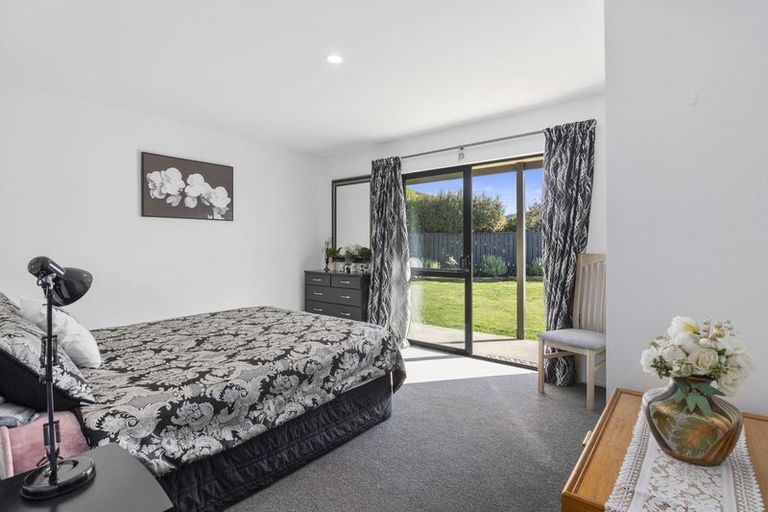 Photo of property in 17a Martin Avenue, Wakefield, 7025