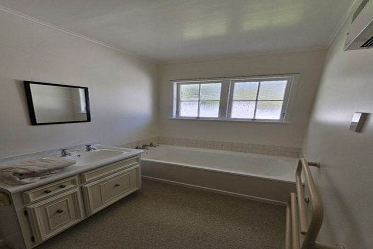 Photo of property in 30 Ayton Drive, Whitby, Porirua, 5024