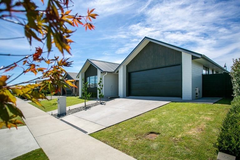 Photo of property in 7 Lewis Way, Cambridge, 3434