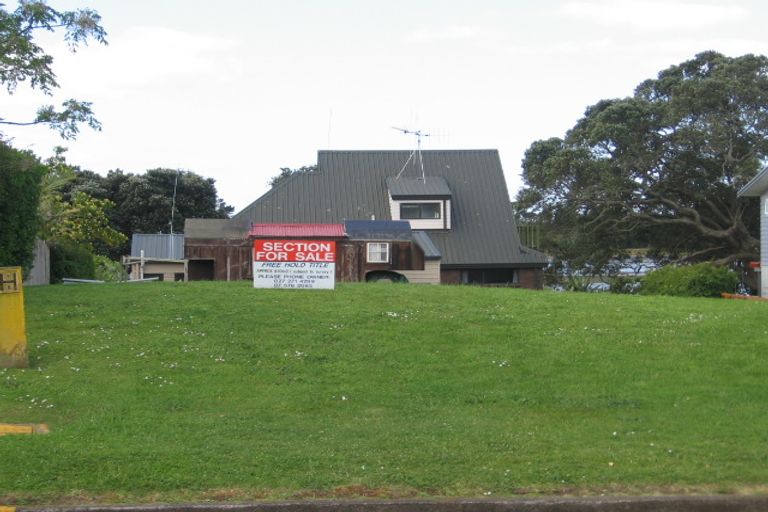 Photo of property in 42 Roretana Drive, Athenree, Katikati, 3177