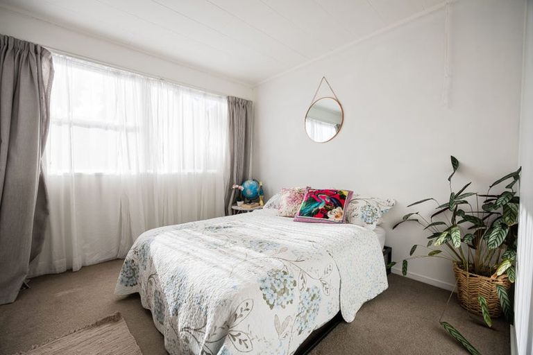 Photo of property in 33 Brigitte View, Snells Beach, 0920