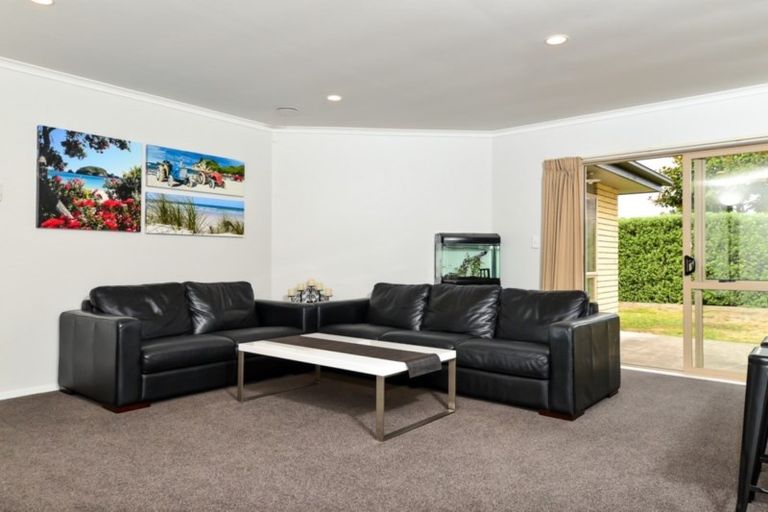 Photo of property in 21 Hensley Crescent, Flagstaff, Hamilton, 3210