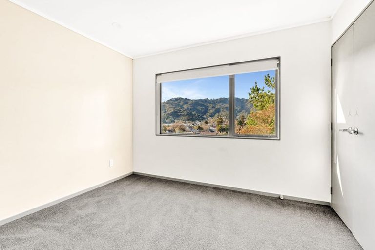 Photo of property in 27a Rawhiti Street, Stokes Valley, Lower Hutt, 5019