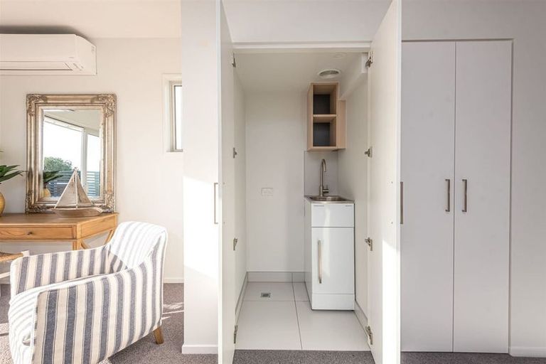 Photo of property in 136 Seaview Road, New Brighton, Christchurch, 8061