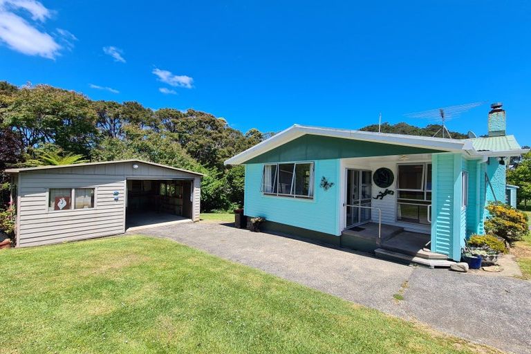 Photo of property in 109 Huaroa Street, Coromandel, 3506