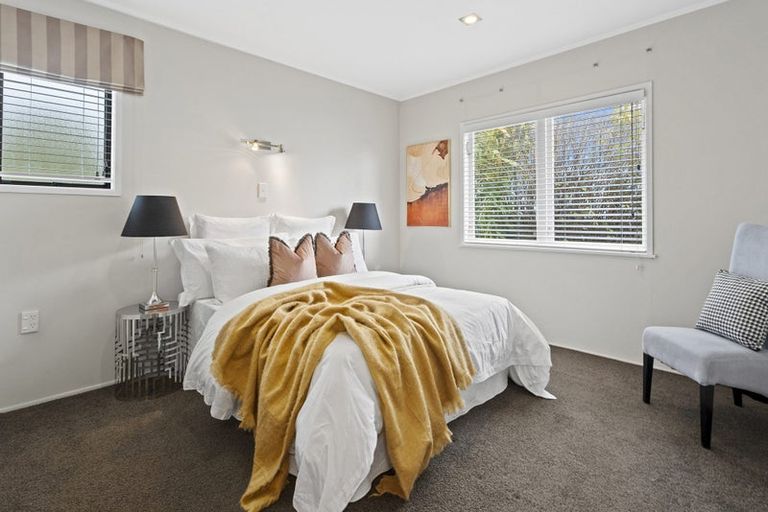 Photo of property in 84 Tiraumea Drive, Pakuranga, Auckland, 2010