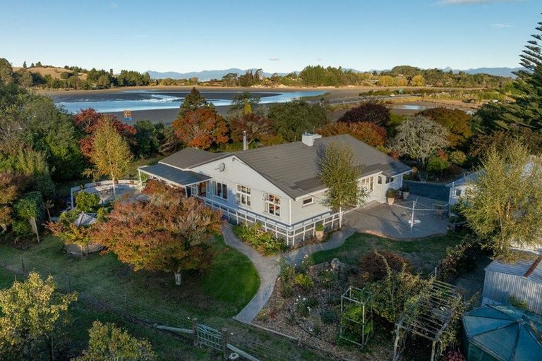 Photo of property in 43 Johnstone Loop, Tasman, Upper Moutere, 7175