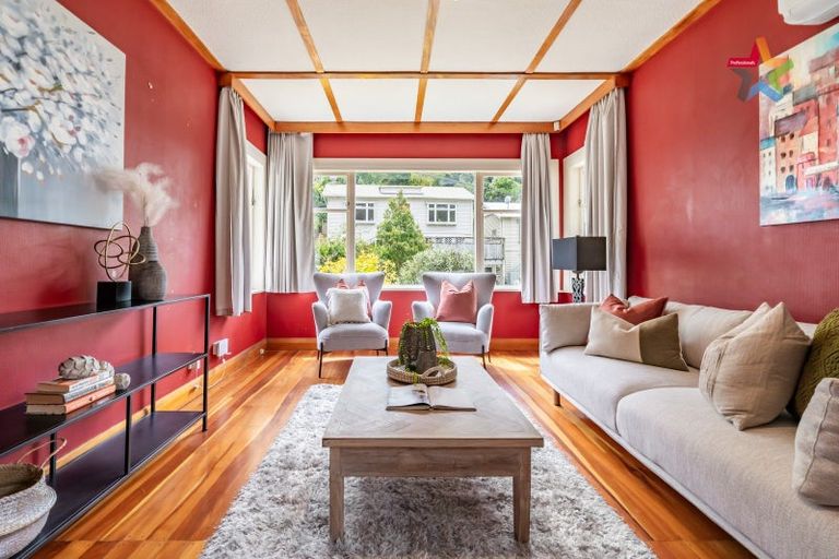 Photo of property in 49 Ribble Street, Island Bay, Wellington, 6023