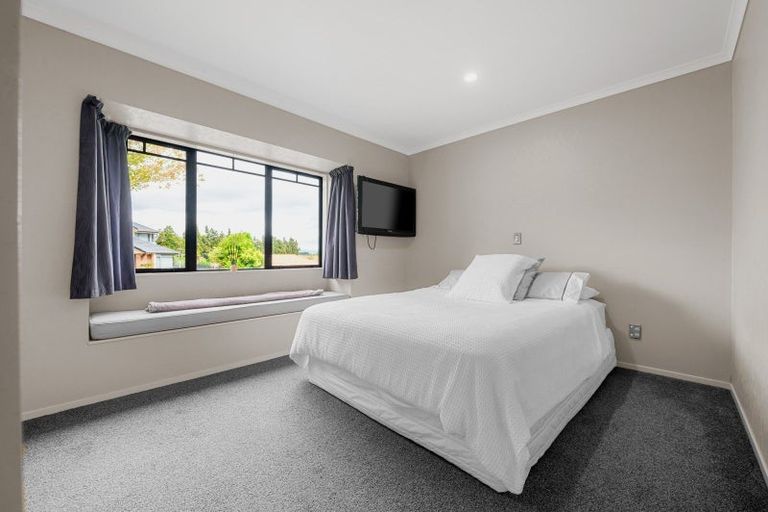 Photo of property in 39 Greenfield Drive, Western Heights, Hamilton, 3200