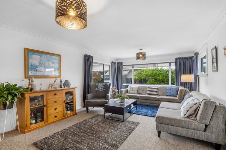 Photo of property in 42 Waratah Street, Avondale, Christchurch, 8061