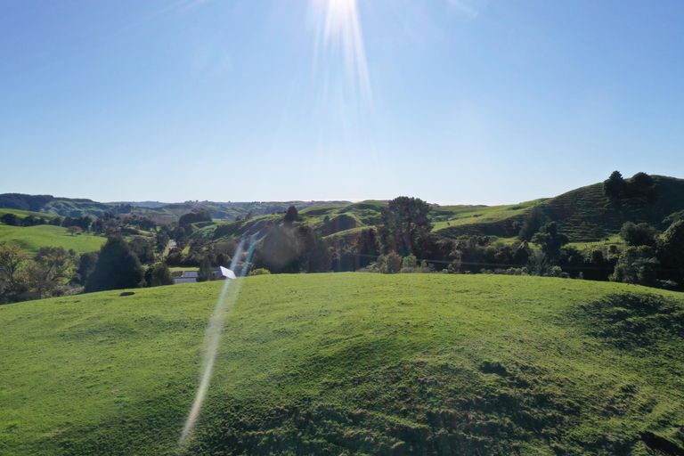 Photo of property in 1141 Waingaro Road, Glen Massey, 3793