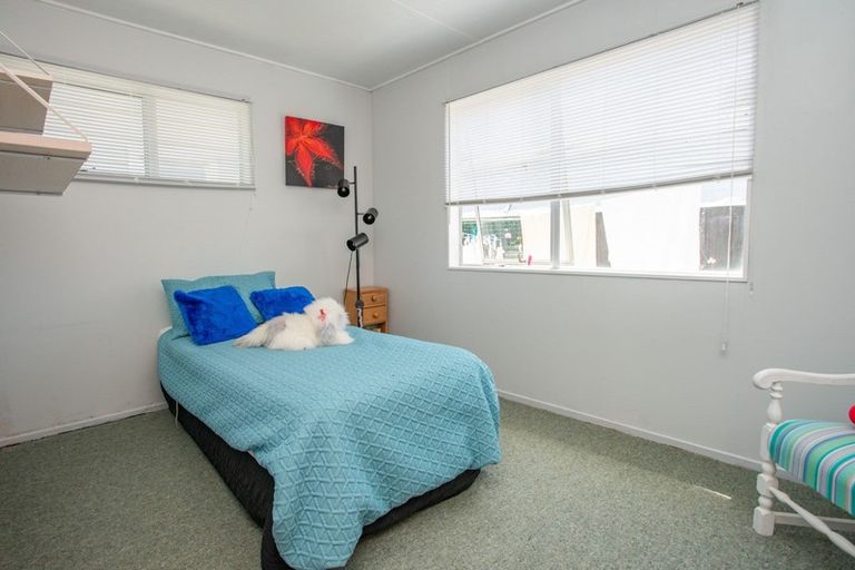 Photo of property in 701b Henry Street, Raureka, Hastings, 4120