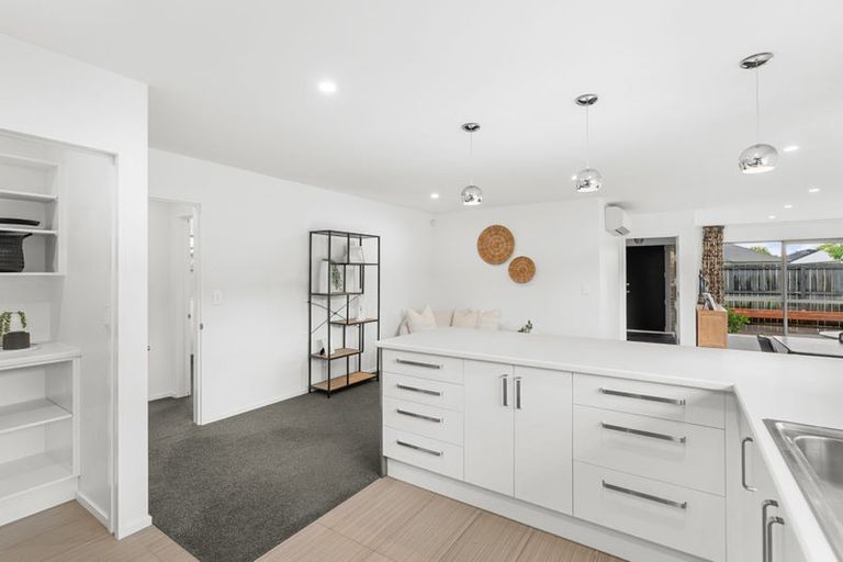 Photo of property in 7 Bamber Crescent, Halswell, Christchurch, 8025