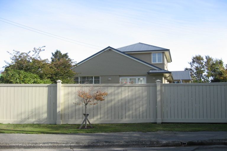 Photo of property in 14 Joyce Crescent, Ilam, Christchurch, 8041