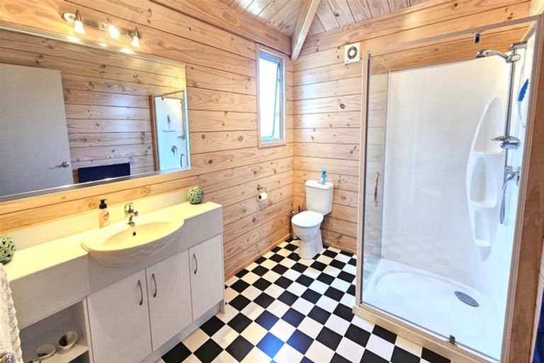 Photo of property in 132 Harbour Drive, Matarangi, Whitianga, 3592