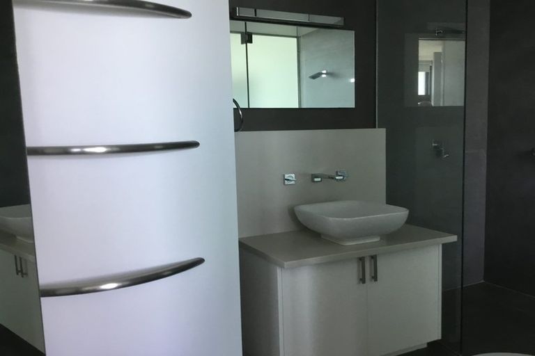 Photo of property in 58/45 Stanley Road, Stanley Point, Auckland, 0624