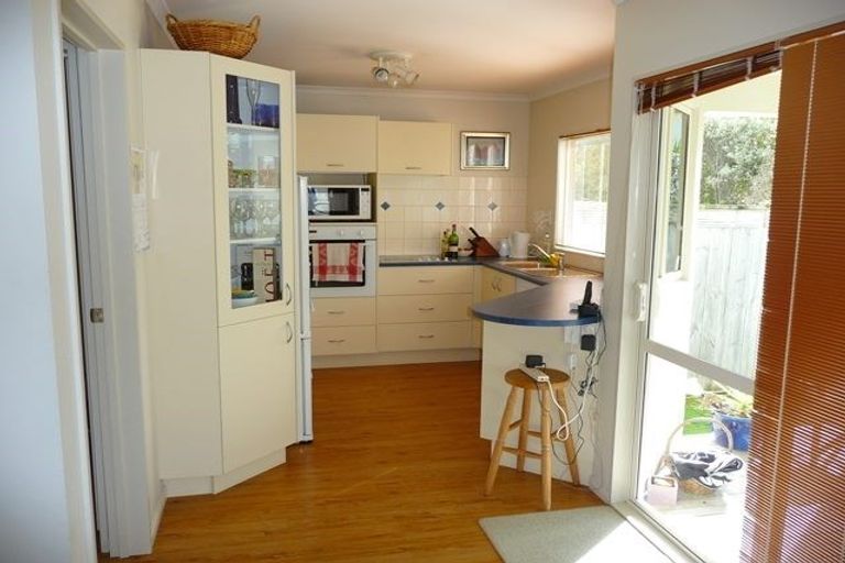 Photo of property in 3/148 Brightside Road, Stanmore Bay, Whangaparaoa, 0932