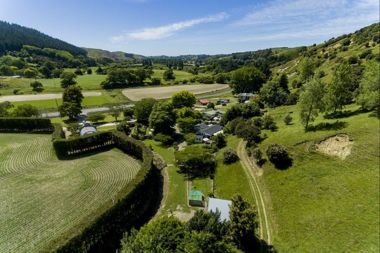 Photo of property in 627 Taupo Road, Eskdale, Napier, 4182