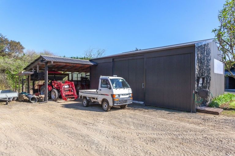 Photo of property in 1043c State Highway 25, Whenuakite, Whitianga, 3591