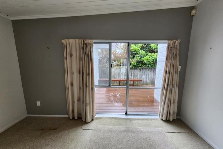 Photo of property in 26 William Street, Waikanae Beach, Waikanae, 5036