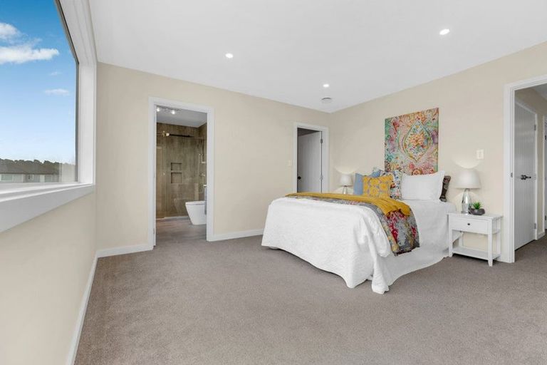 Photo of property in 61 Donegal Park Drive, Flat Bush, Auckland, 2019