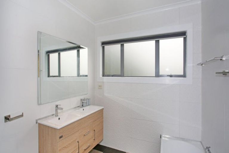 Photo of property in 332a Karaka Road, Karaka, Drury, 2578