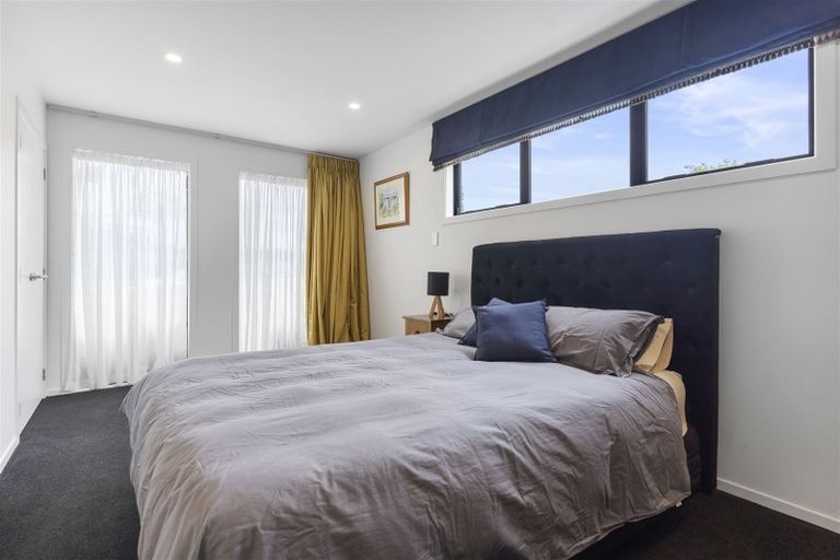 Photo of property in 50 Seymour Road, Sunnyvale, Auckland, 0612
