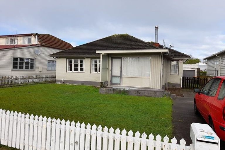 Photo of property in 26 Oxford Street, Hokowhitu, Palmerston North, 4410