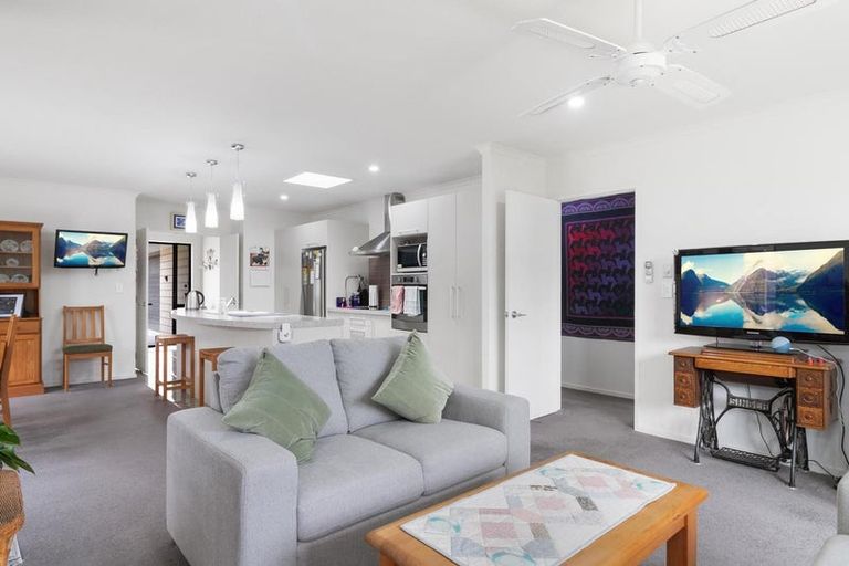 Photo of property in 42 Pengover Avenue, Leamington, Cambridge, 3432