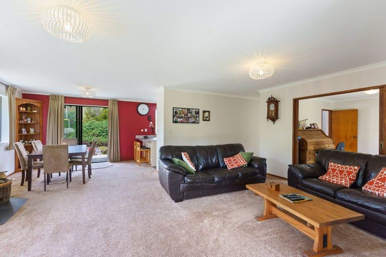 Photo of property in 185 Waitohu Valley Road, Otaki, 5583