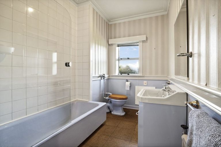 Photo of property in 52 Saint Leonards Drive, Saint Leonards, Dunedin, 9022