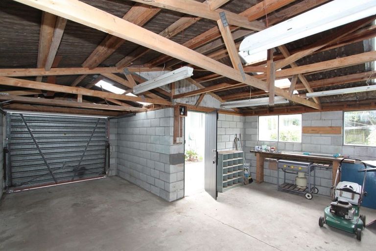 Photo of property in 63 Main Road, Redcliffs, Christchurch, 8081