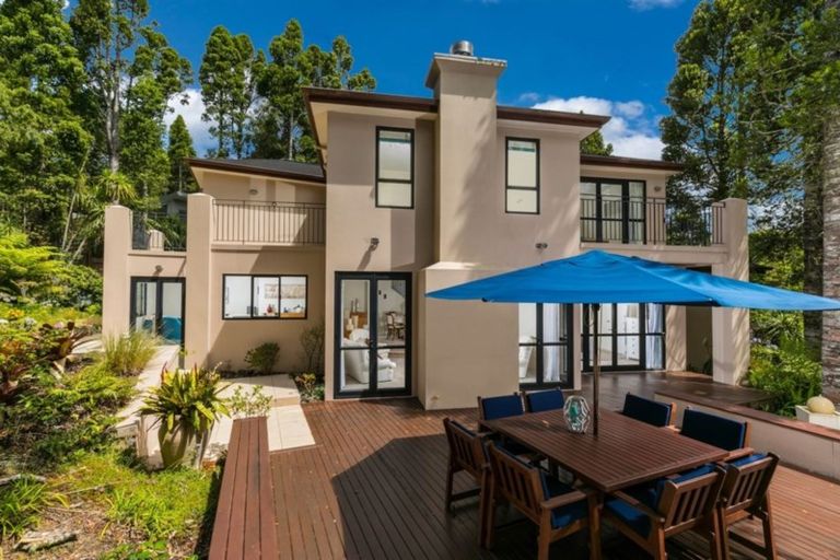Photo of property in 23 Treetops Way, Bayview, Auckland, 0629