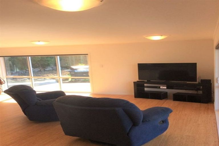 Photo of property in 6 Wharuka Glade, Mangawhai, 0505