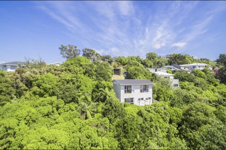 Photo of property in 4f Banksia Grove, Maungaraki, Lower Hutt, 5010