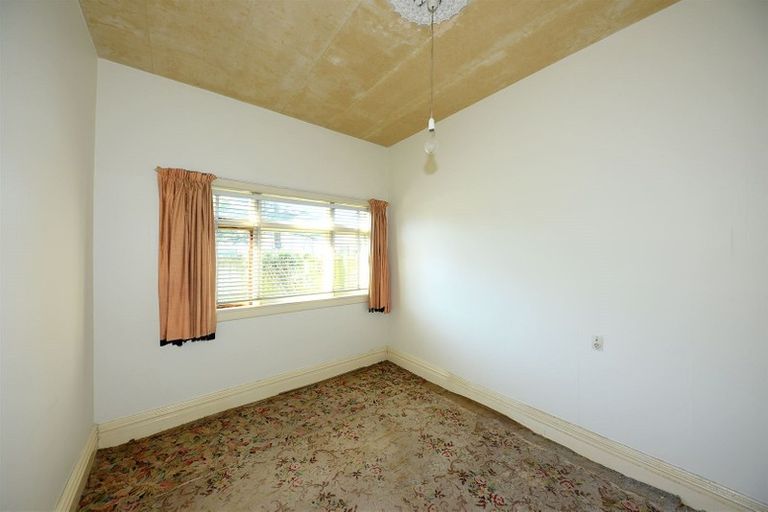 Photo of property in 112 Randolph Street, Woolston, Christchurch, 8062