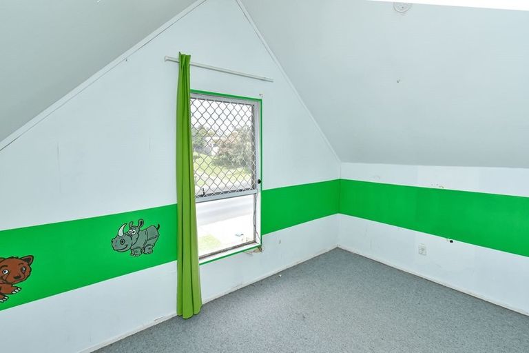 Photo of property in 1/42 Orams Road, Hillpark, Auckland, 2102