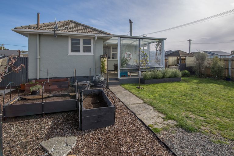 Photo of property in 15 Cygnet Street, North New Brighton, Christchurch, 8083